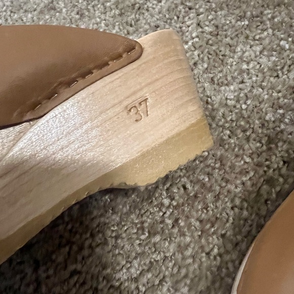 No. 6 frida Clog in palomino 37-7 $290 - Picture 13 of 15